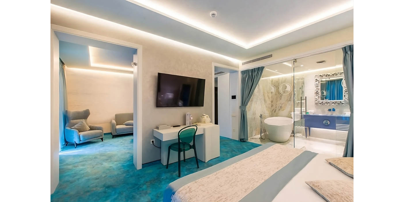 Hotel - Opera - Mamaia 5 copy