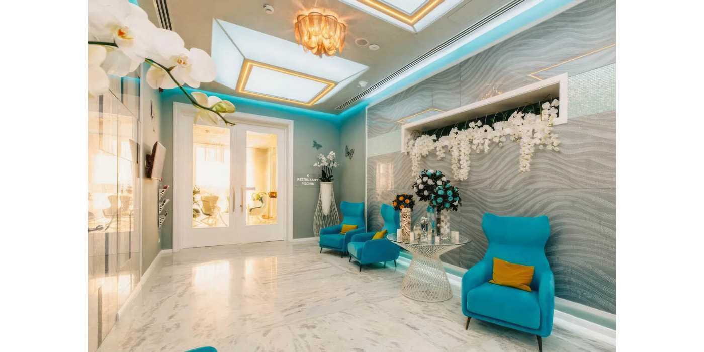 Hotel - Opera - Mamaia 9 - Topaz copy